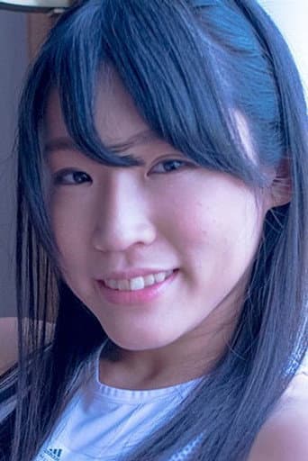 新美さくら
