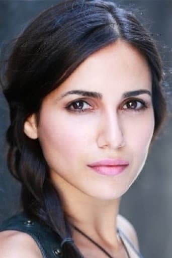 Yasmine Aker
